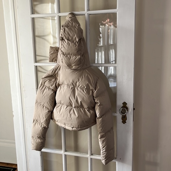 Lululemon Wunder Puff Super Cropped Jacket - Picture 4 of 4